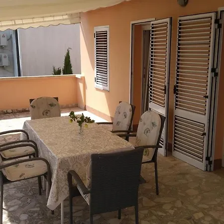 Nadica Apartament *