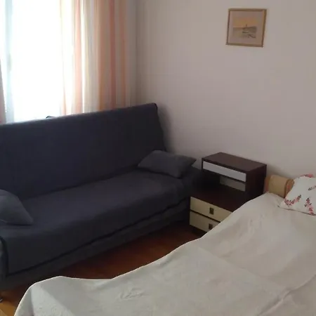 Apartament Nadica *